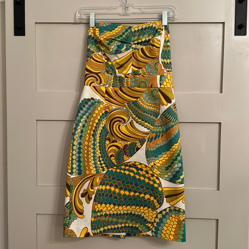 Banana Republic Multicolor Strapless Dress; Size 2